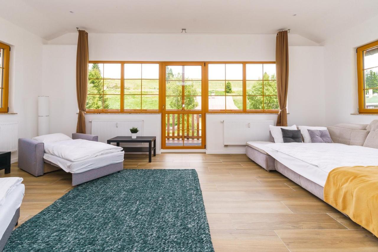 Apartman Ela Horni Blatna Luaran gambar