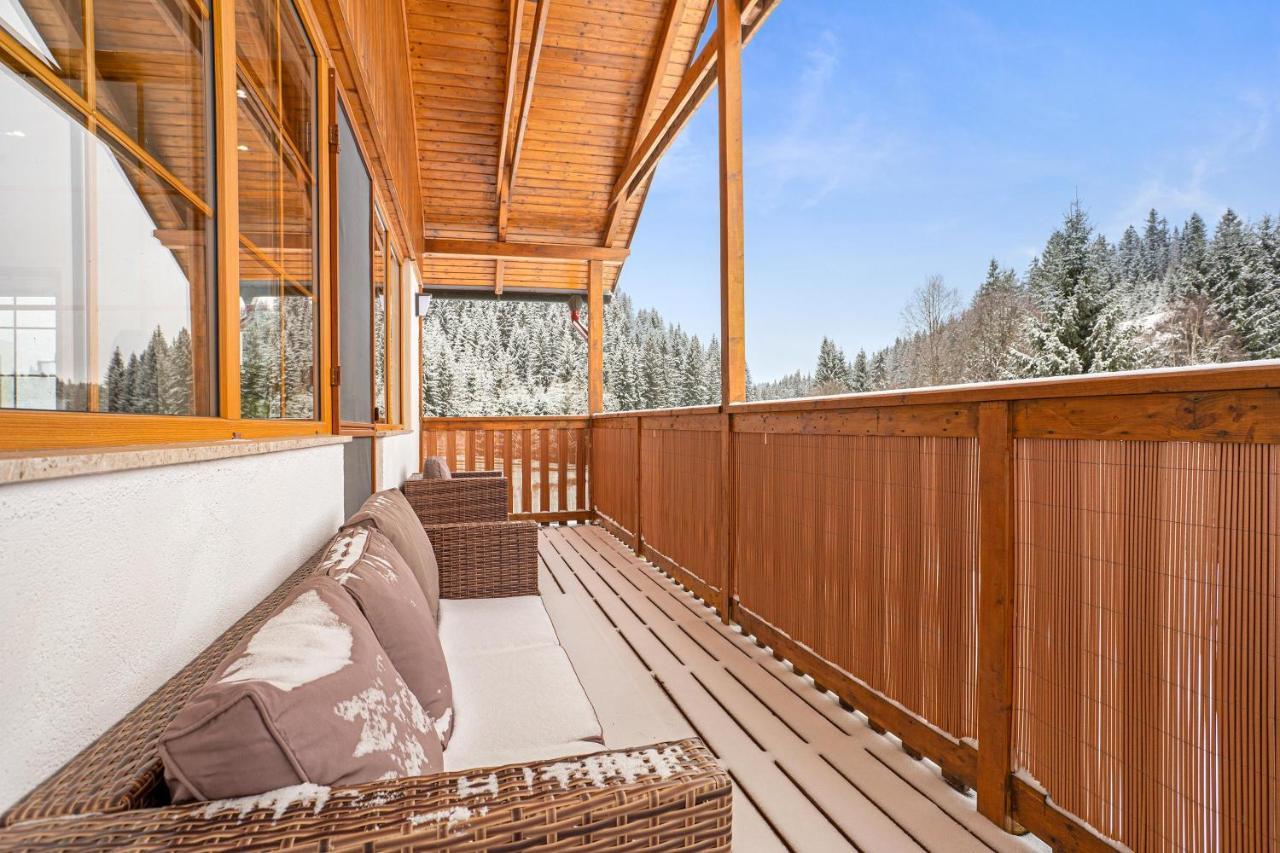 Apartman Ela Horni Blatna Luaran gambar