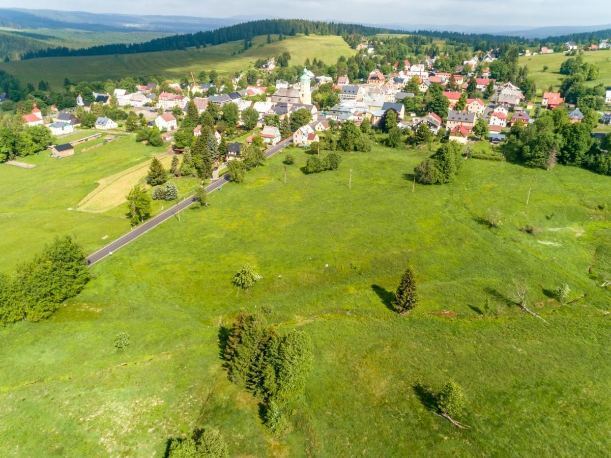 Apartman Ela Horni Blatna Luaran gambar